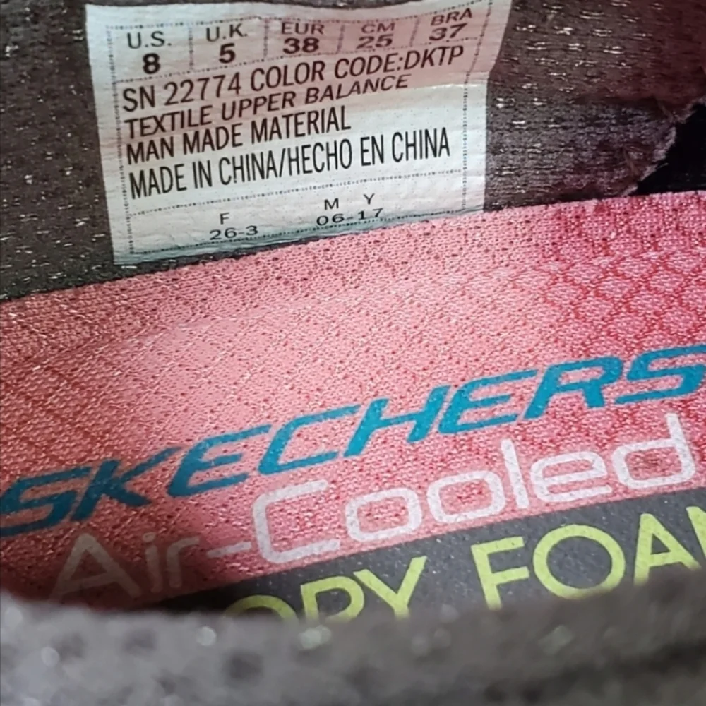 Skechers Fisherman Size 8 ‎ Walk Casual Slip On Sneakers Taupe Low Top Bungee